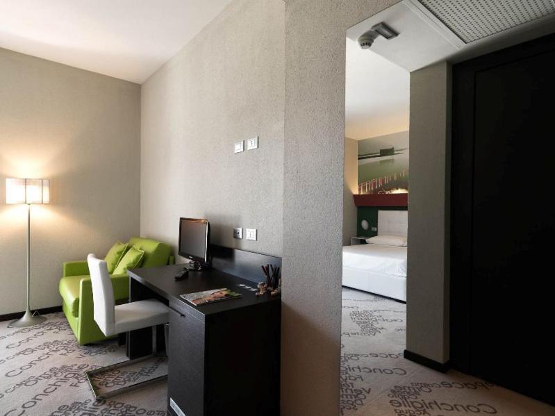 Locanda Ristorante 7 Mari Porto Viro Luaran gambar