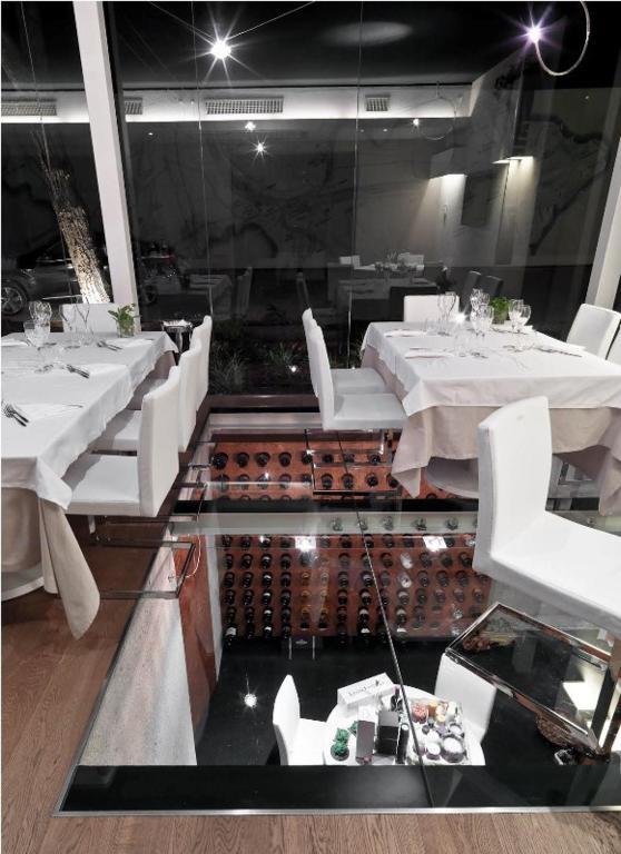 Locanda Ristorante 7 Mari Porto Viro Luaran gambar